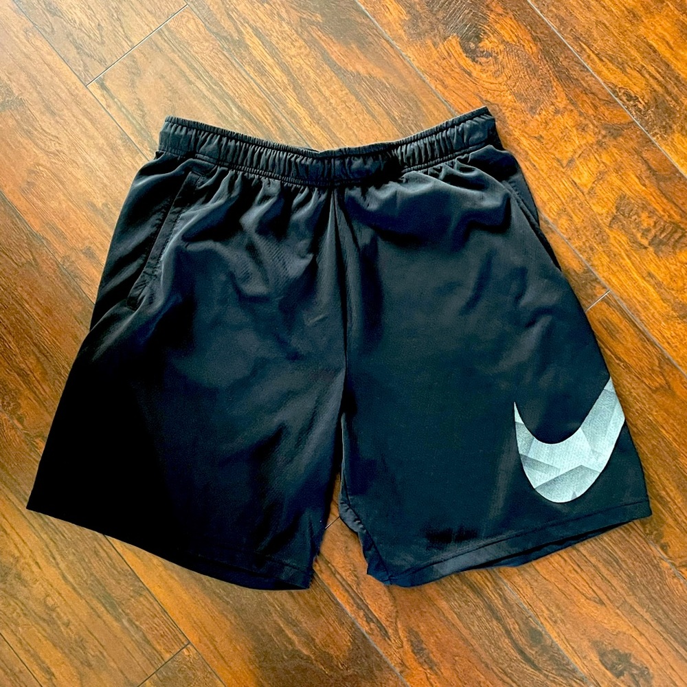 Men’s Nike Basketball shorts